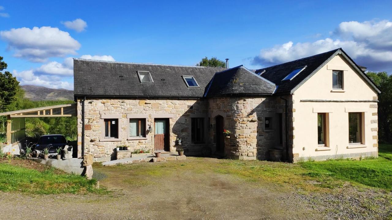 Sunrise House Hotel Inverfarigaig Buitenkant foto
