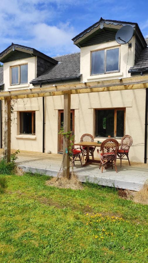 Sunrise House Hotel Inverfarigaig Buitenkant foto