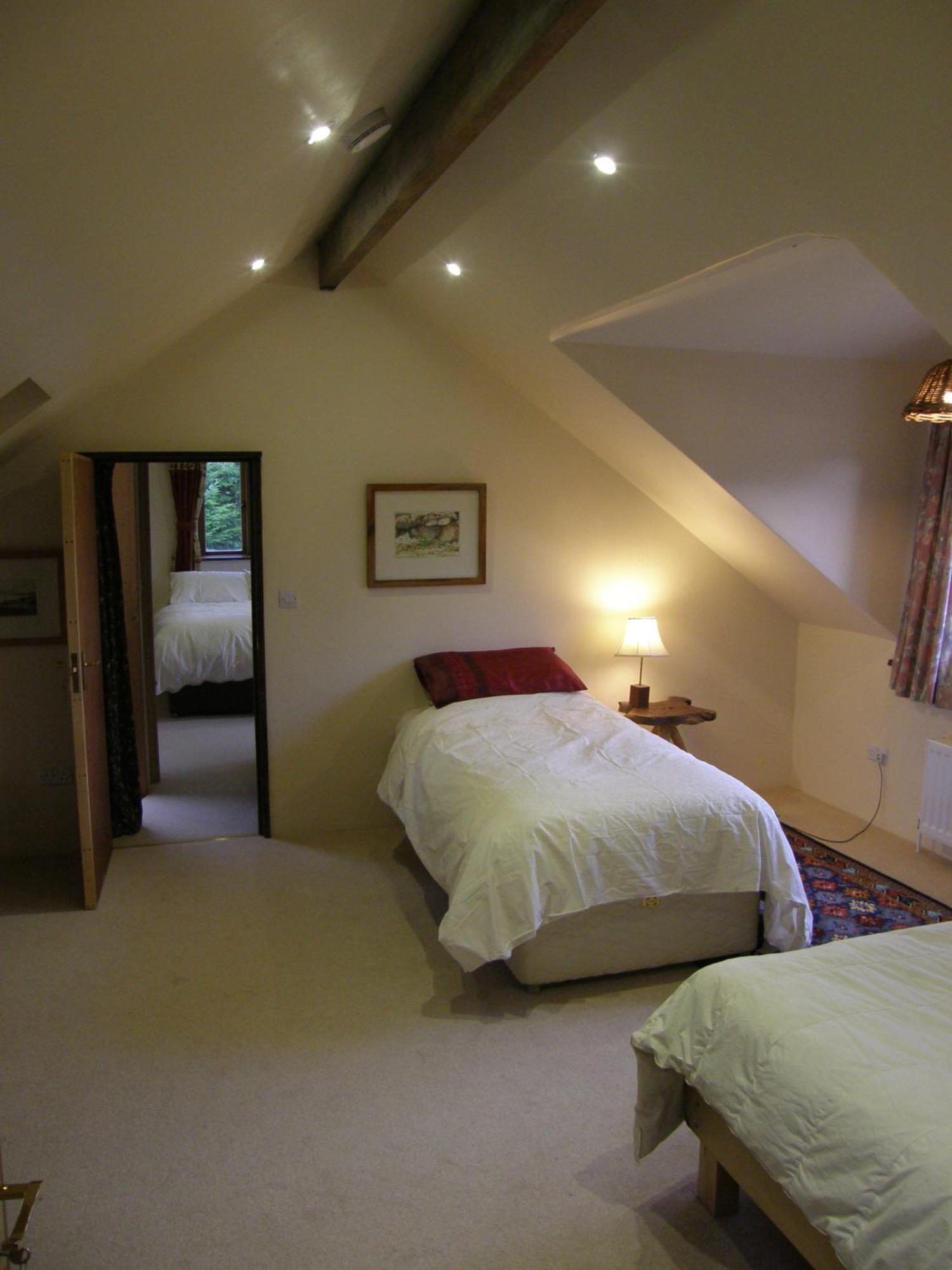 Sunrise House Hotel Inverfarigaig Buitenkant foto