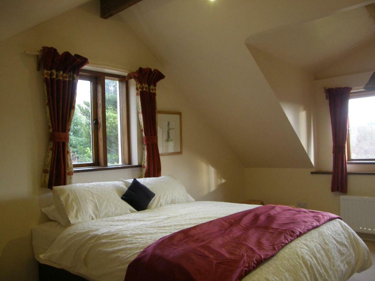 Sunrise House Hotel Inverfarigaig Buitenkant foto